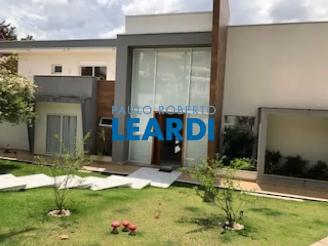 CASA EM CONDOMÍNIO - ARUJAZINHO 1, 2, 3 - SP
