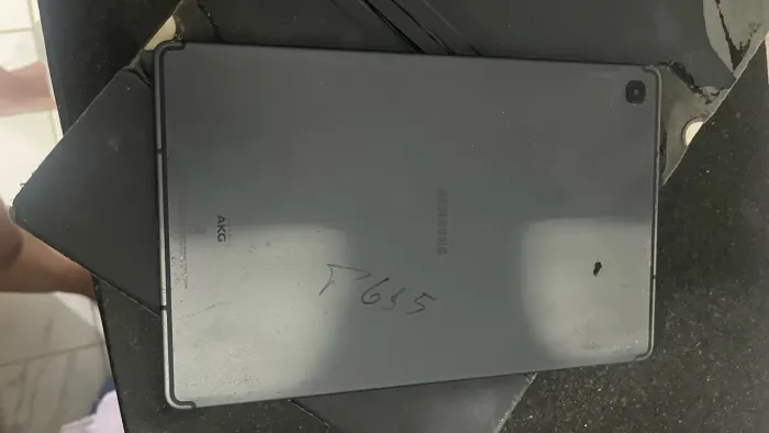 Vendo tablet S6 Lite 2020 + Celulare - Retirada de pecas