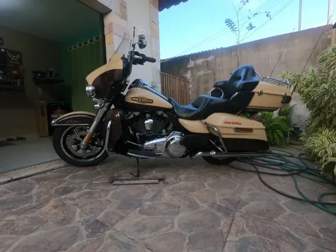 Harley Davidson Ultra limited flhtk 2014 - toda original - muito nova
