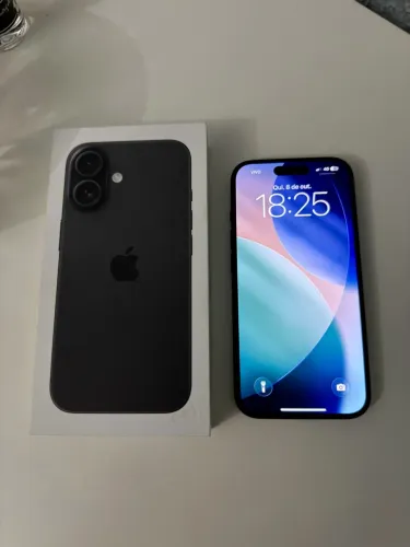 iPhone 16 128GB - Preto