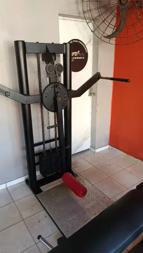 Máquina academia apolete
