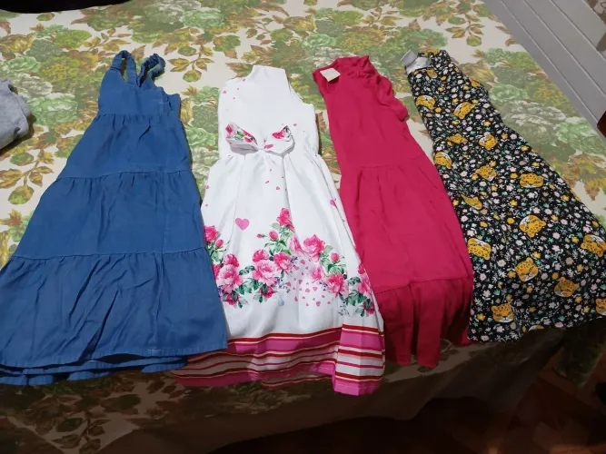 Lote de vestido infantil