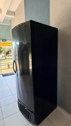 Freezer Gelopar 570L Frosfre temperatura de 0 a -20 negativo ar forcado.Garantia de 8 mês