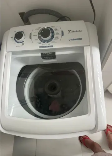 Máquina de lavar roupa Eletrolux 9kg