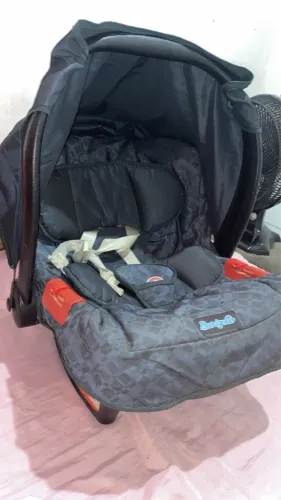 Bebê conforto