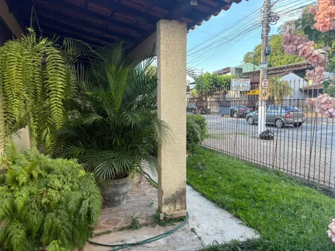 Casa Residencial com area comercial