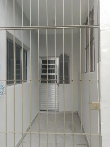 Casa de Fundo - Ótima Oportunidade!