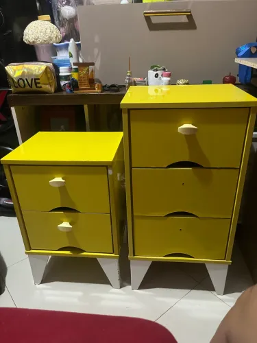 Vendo criado mudo