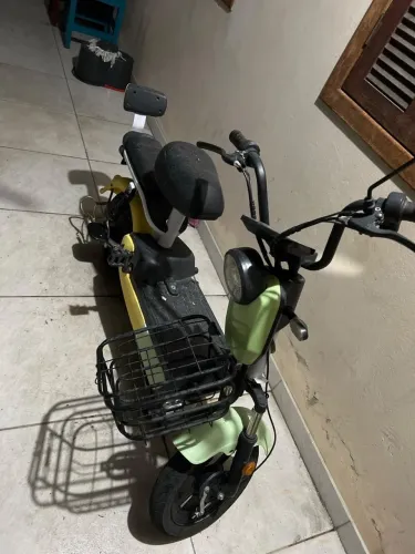 Moto elétrica scooter
