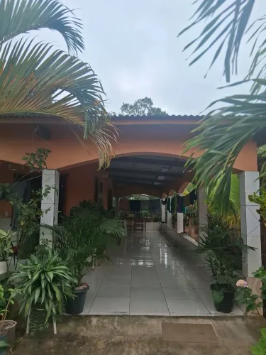 CASA E PONTO COMERCIAL