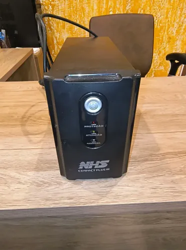 Nobreak NHS Compact Plus III 1200VA - Semi Novo | Bateria Nova (sem uso)