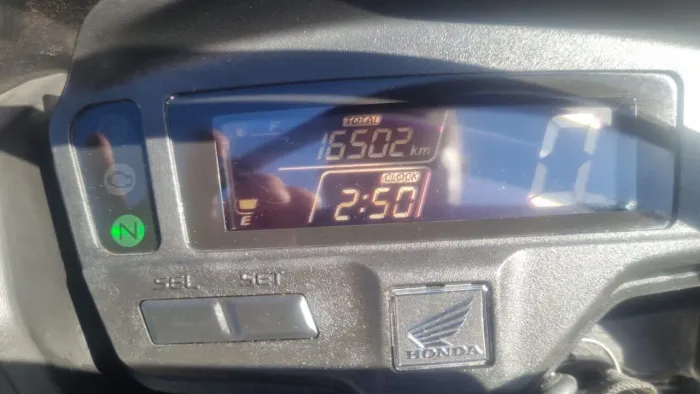Vendo Honda Bross 160 branca e azul