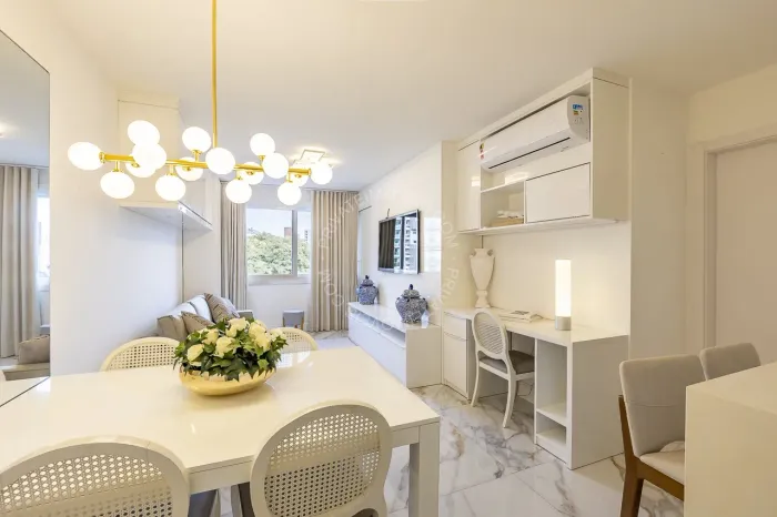 Apartamento mobiliado para alugar no Três Figueiras com 1 quarto (suíte)