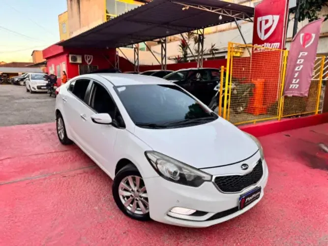 Kia Motors Cerato 1.6 16V Flex Aut. 2014