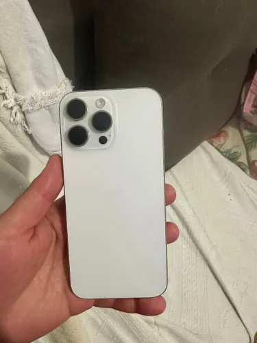 Vendo iPhone 16 pro Max 256 gb 