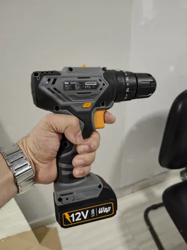 Furadeira com bateria