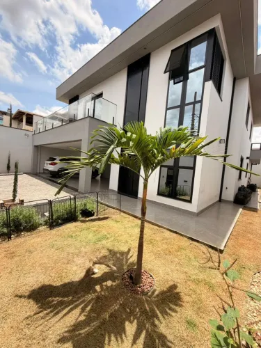 CASA ALTO PADRÃO EM CONTAGEM BAIRRO INDUSTRIAL