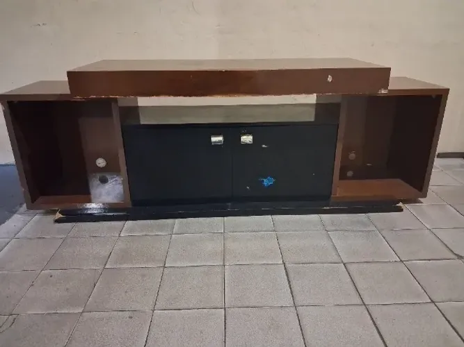 Rack de Madeira para Sala