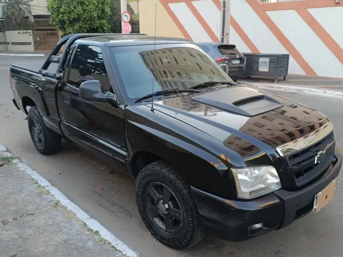 Chevrolet S10 P-up Advantage 2.4 MPFI F.power CS 2011