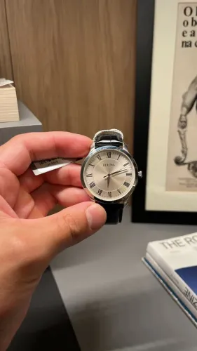 Relógio Bulova Classic 96A133 (Completo e Estado de Novo)