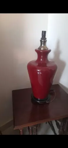Base de Abajur em Cerâmica Vermelha Decorativa - Sem Cúpula