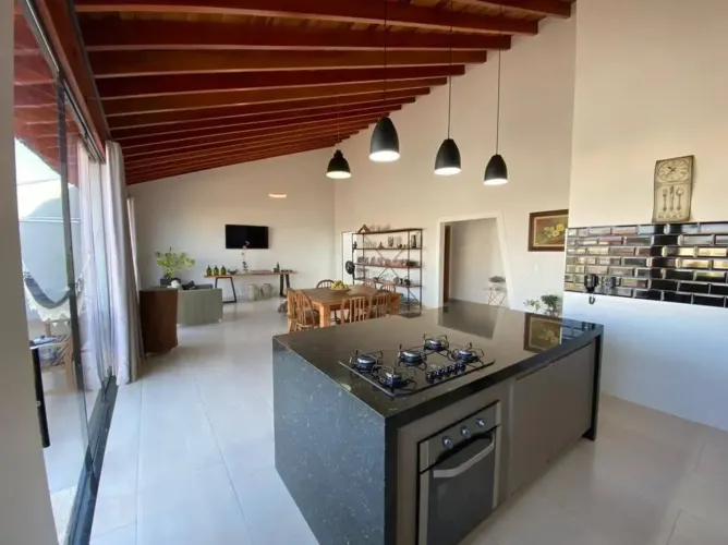 CASA À VENDA LAGUNA MIRASSOL/150 metros quadrados com 3 quartos em Jardim Laguna - Miras