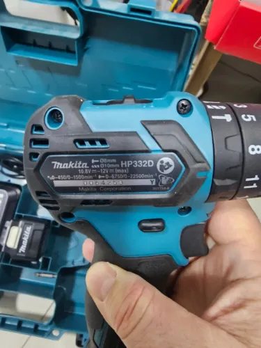 Parafusadeira Makita Nova HP332DSME Brushless com martelete