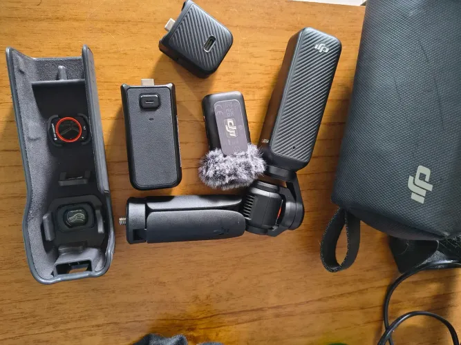 DJI Osmo pocket 3 creator combo