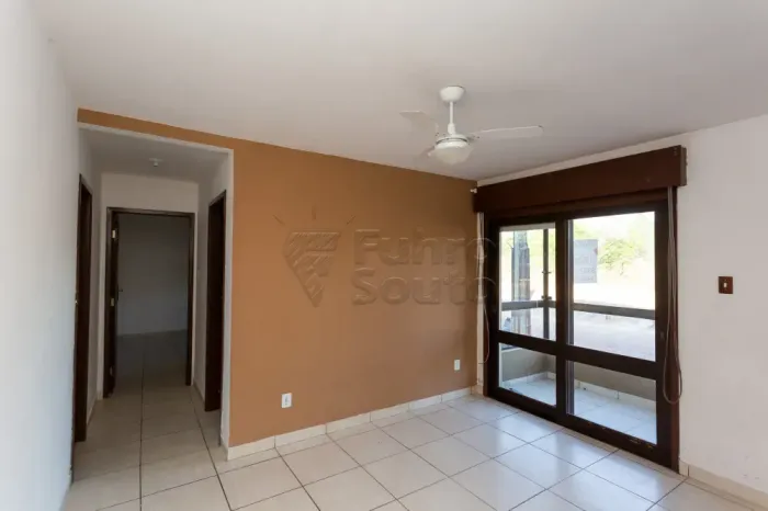 Apartamento com 2 dormitórios, suíte e sacada com churrasqueira no Condomínio Itamaraty -