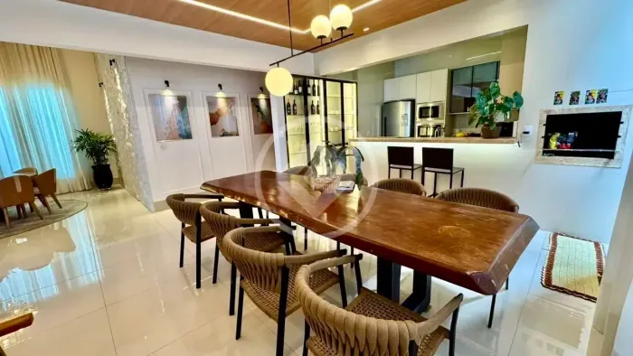 Casa Térrea 3 Suítes no condomínio Jardins Valência codigo: 349302