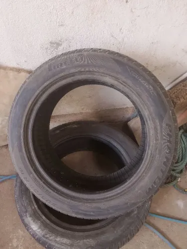 Pneus R16