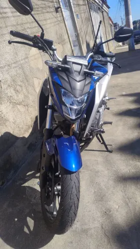 Moto nova único dono ,doc ok moto na garantia revisão feita