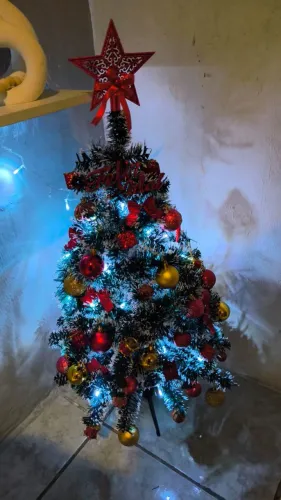 Vendo árvore de natal 1m