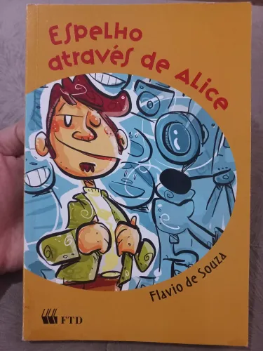 Livro Espelho através de Alice