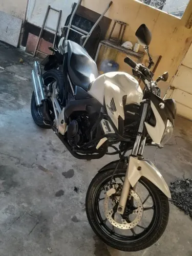 Cb twister
