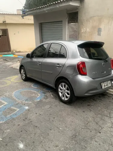 Nissan March SV 1.6 16V Flex Fuel 2015