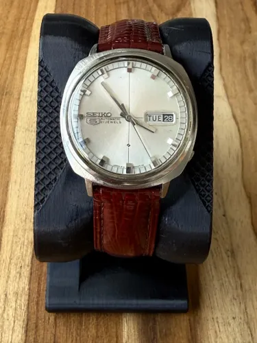 Relógio Seiko 5 Case Cushion 6119-6000 - 1968