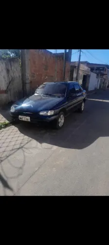 Ford Escort GL 1.6 MPI 2001