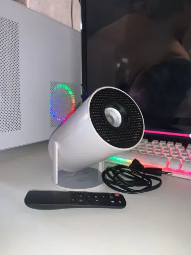 Vendo projetor magcubic