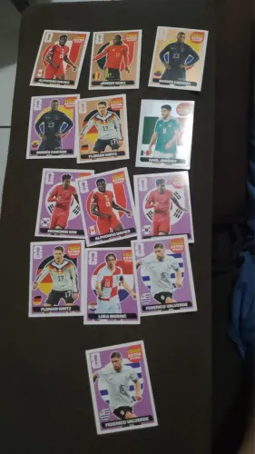13 figurinhas extra stickers variadas (bordo,bronze,prata)