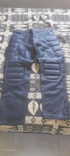 Calça de couro motociclista n48