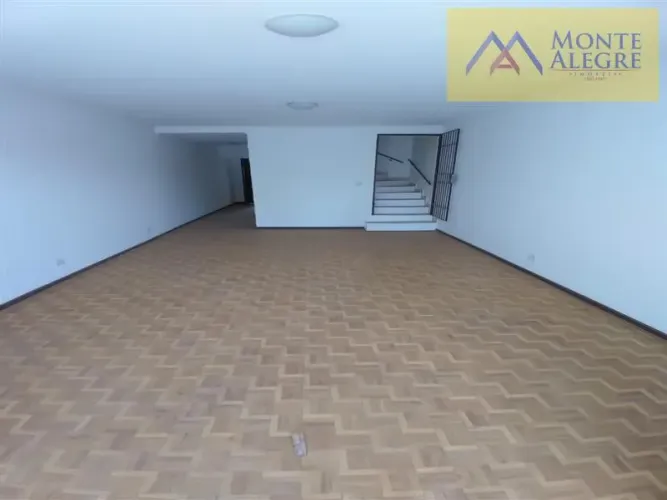 Casa residencial à venda na Vila Mascote com 156 m² e 3 dormitórios/quartos.