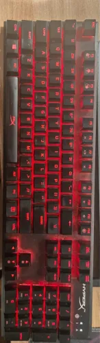 Teclado Hyperx Alloy RGB