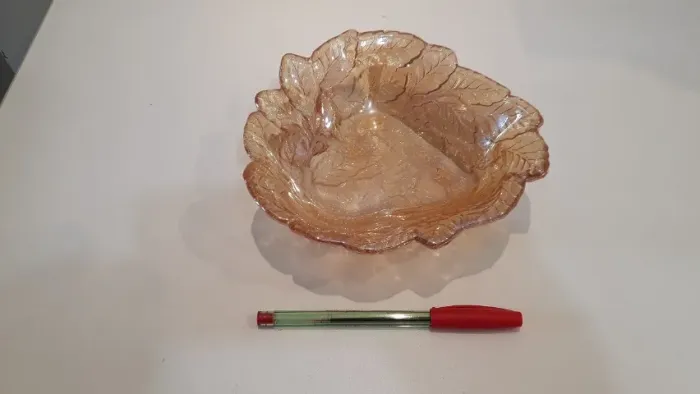 Bowl centro de mesa triangular carnival glass amarelo - USA