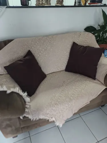 Sofá 2 lugares