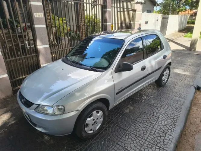 Chevrolet Celta Spirit 1.0 MPFI VHC 8V 5P 2005