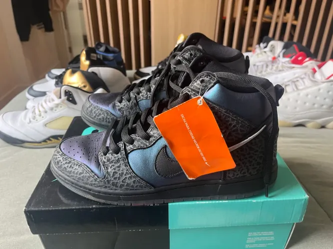 Tênis Nike dunk high black sheep tamanho 41