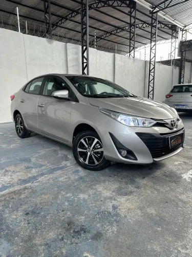 Toyota Yaris XL Sedan 1.5 Flex 16V 4P Aut. 2019