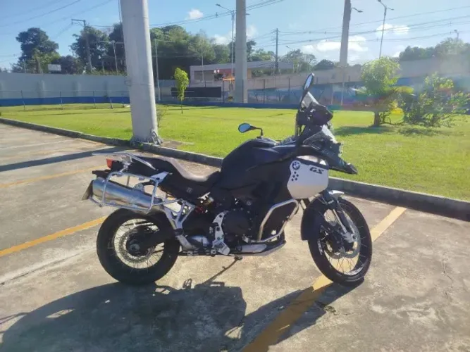 BMW F900 GS ADV PLUS 2025