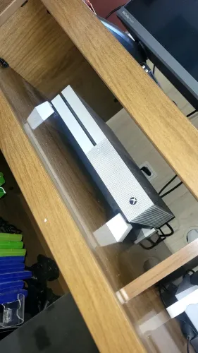 Xbox one s 1 tera e 25 jogos